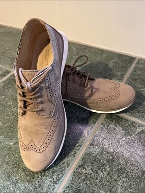 Hush puppies casual shoes